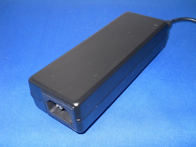 70~100W Desktop 62368 Power Adapter - Class I -C14 1